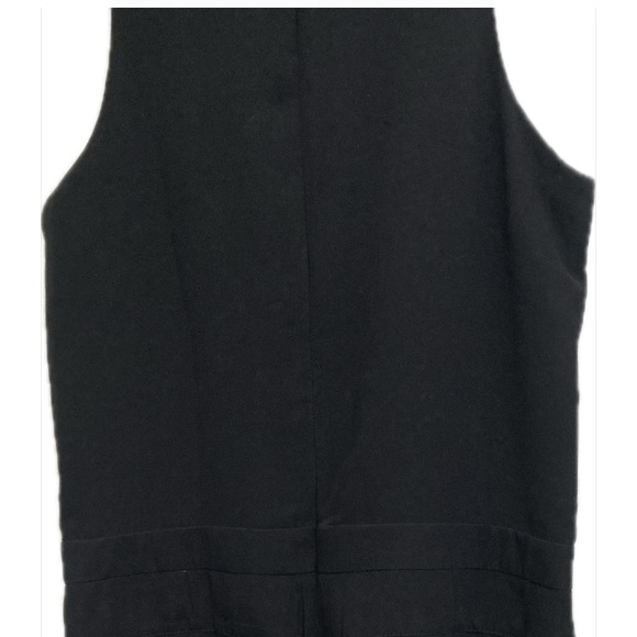 Black Sleeveless Jumpsuit - Picture 3 of 5